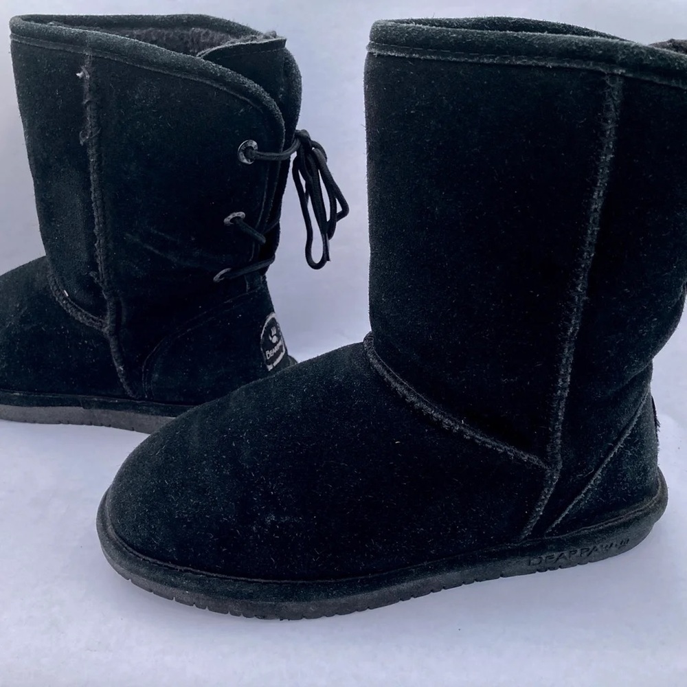 BearPaw Boots W8